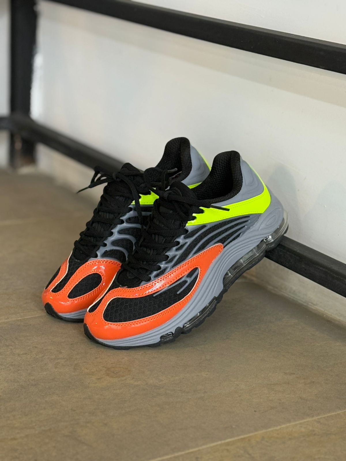 NIKE AIR TUNED CABALLERO