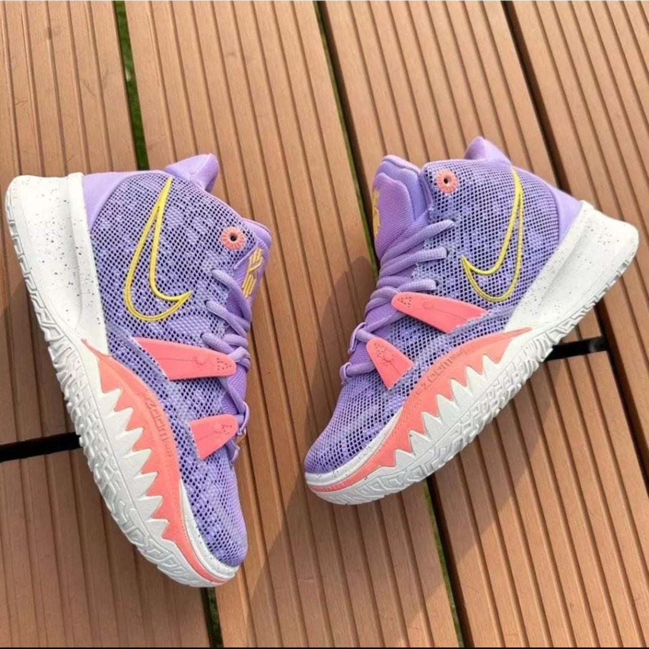 NIKE KYRIE CABALLERO