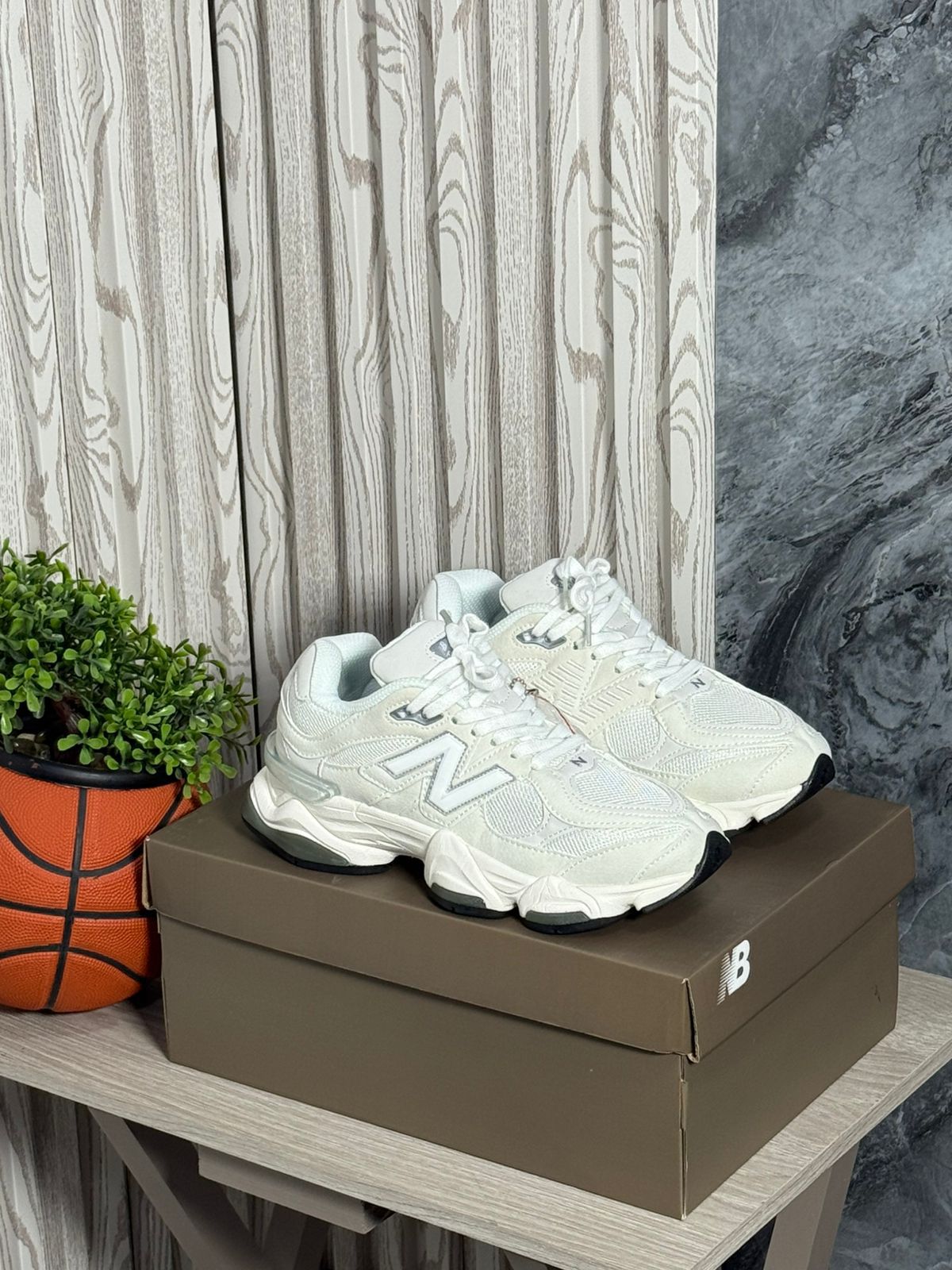 NEW BALANCE 9060 DAMA