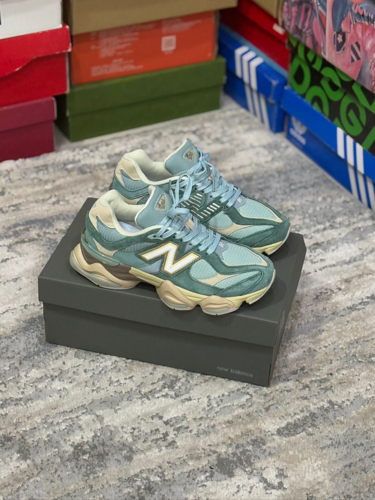 NEW BALANCE 9060 DAMA