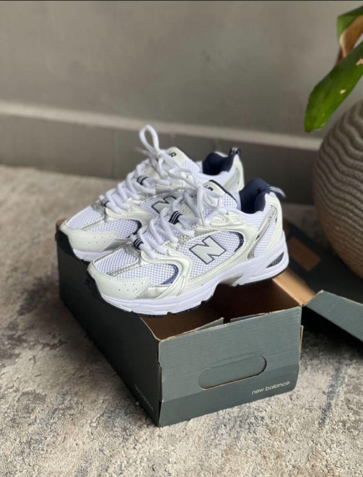 NEW BALANCE 530 DAMA Y CABALLERO