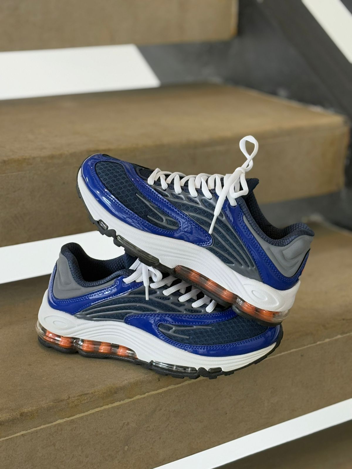 NIKE AIR TUNED CABALLERO