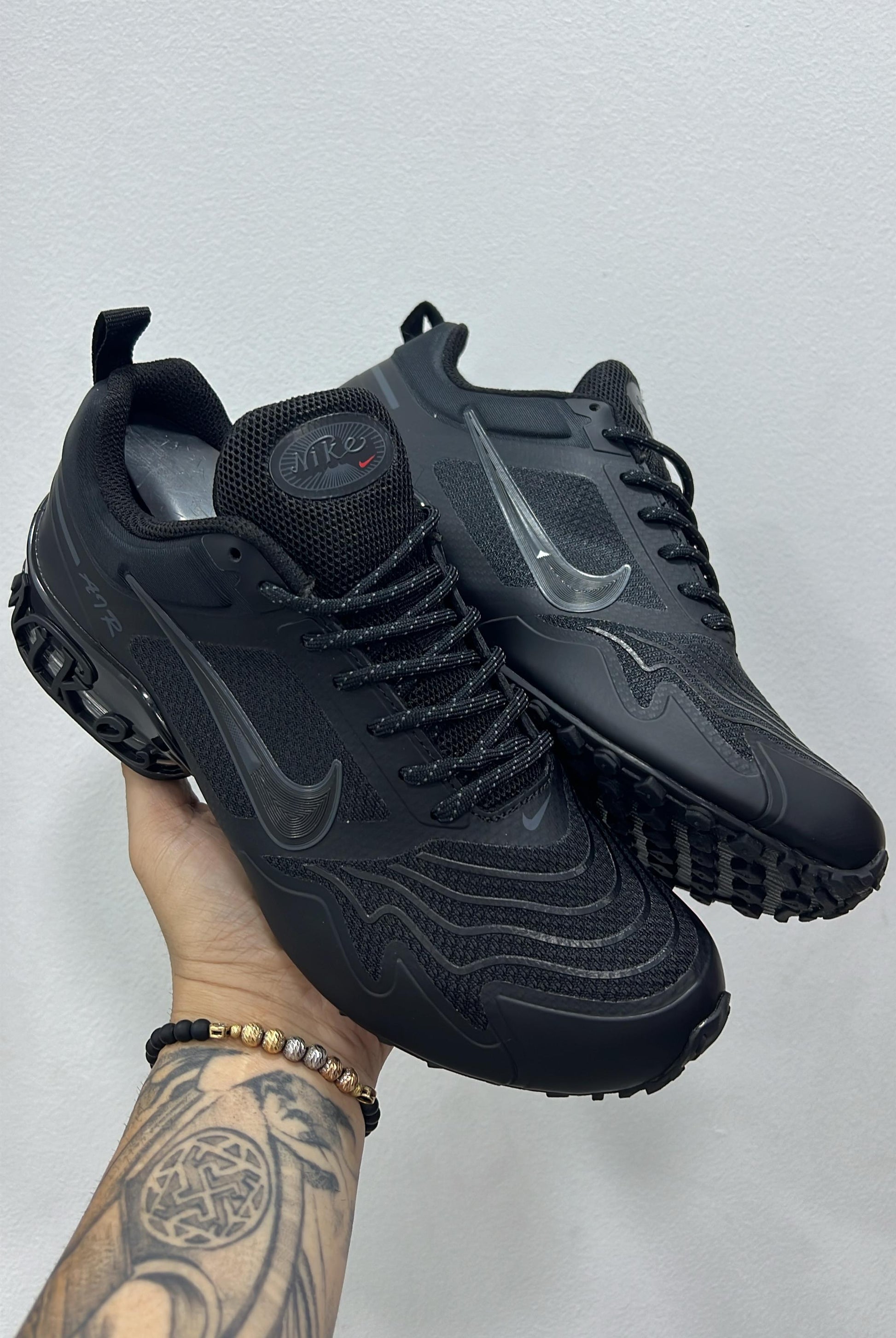 NIKE BURBUJA CABALLERO