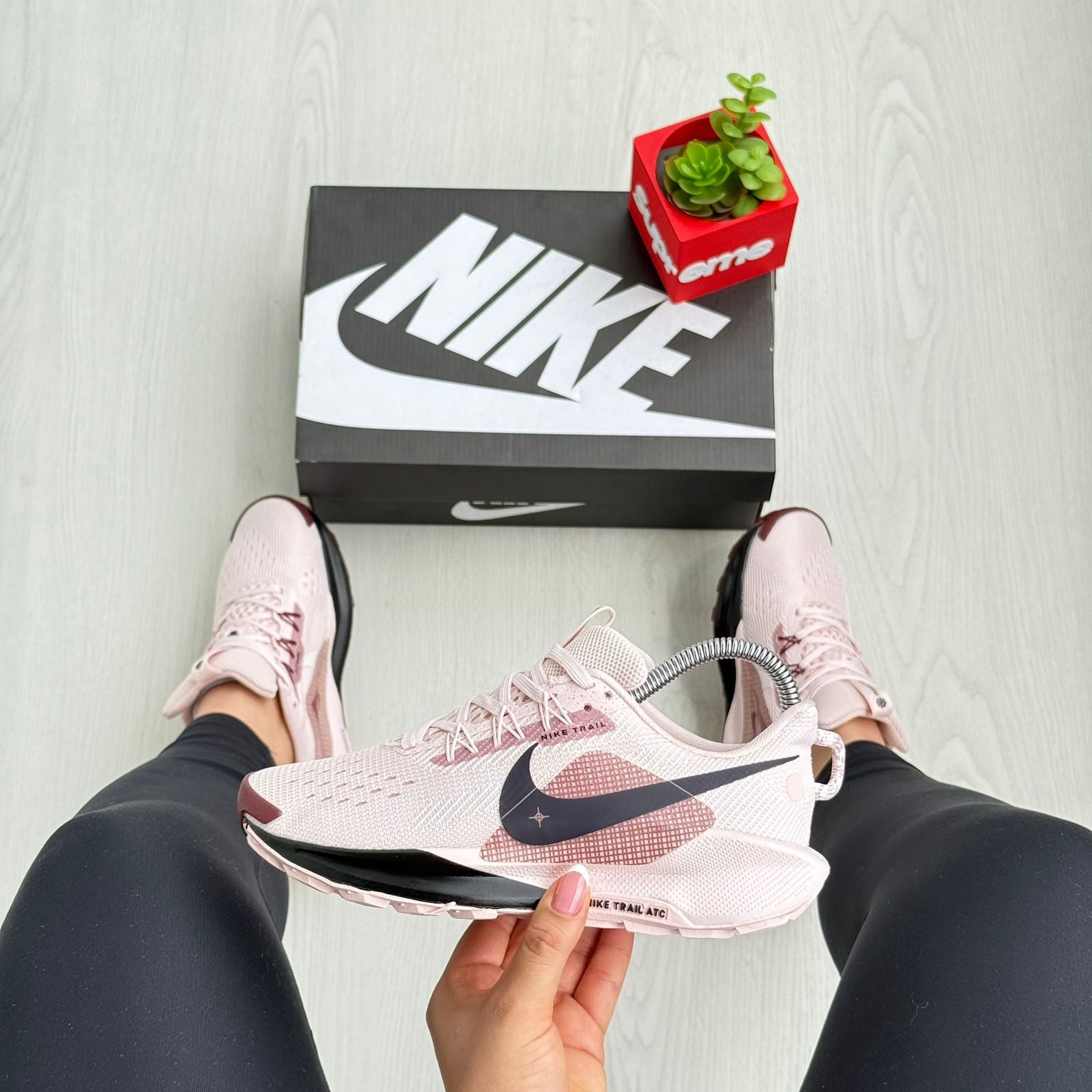 NIKE TRAIL DAMA