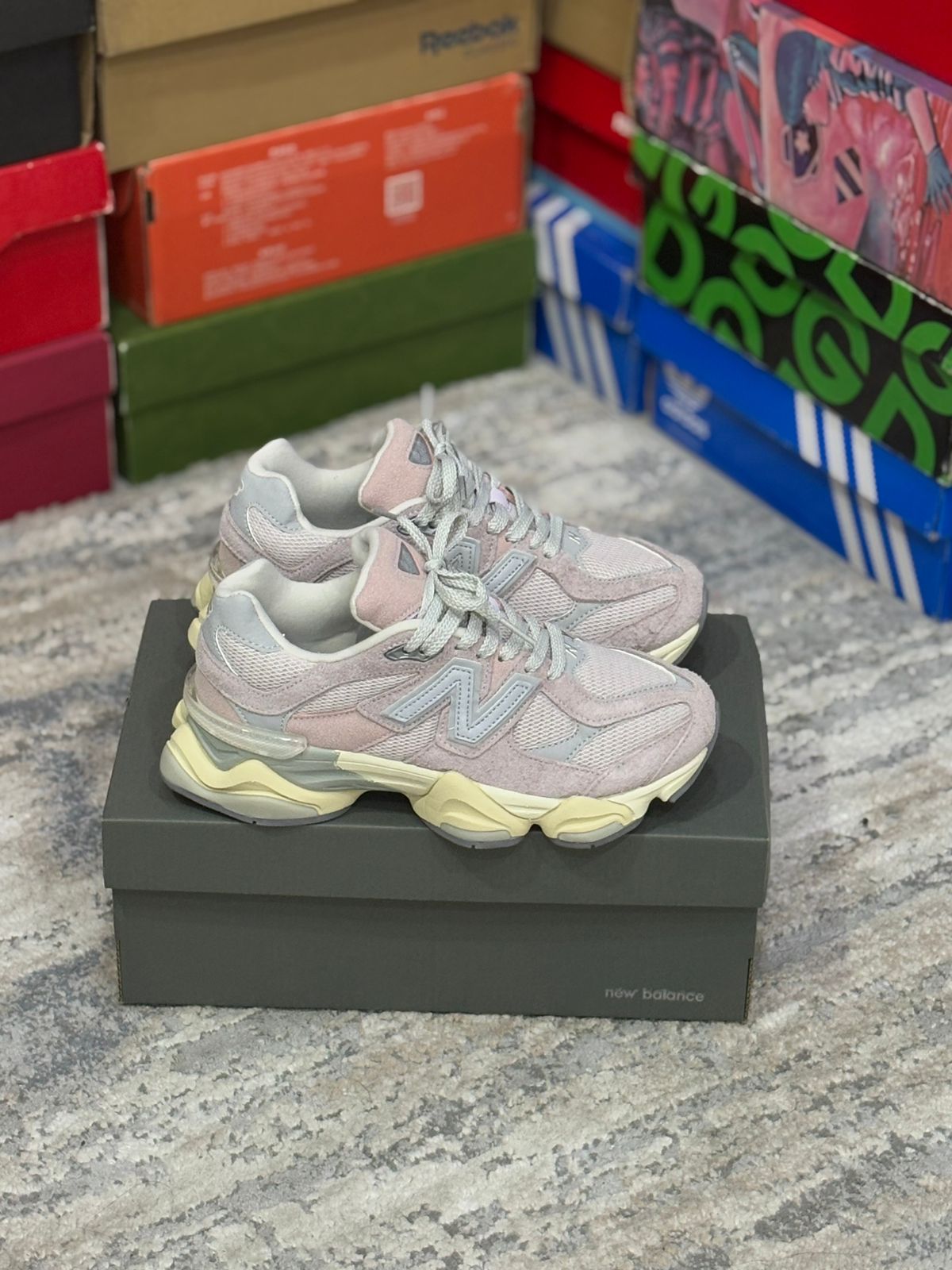 NEW BALANCE 9060 DAMA
