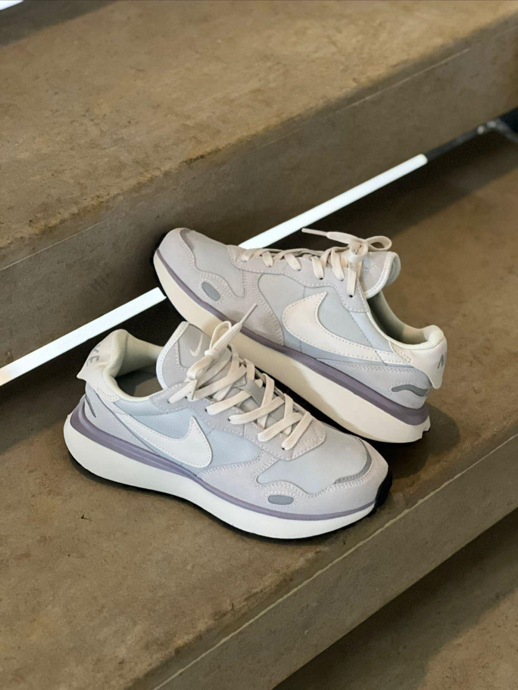 NIKE WAFFLE DAMA