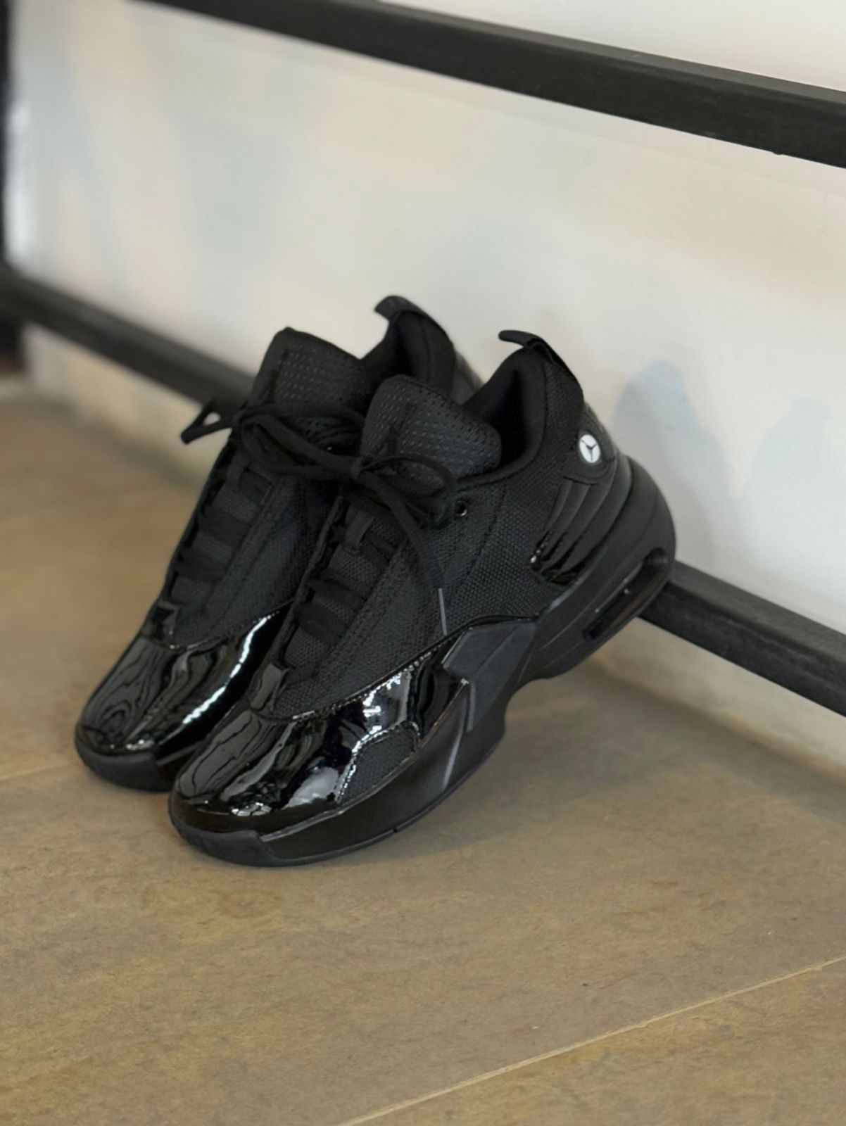 JORDAN AURA 6 CABALLERO