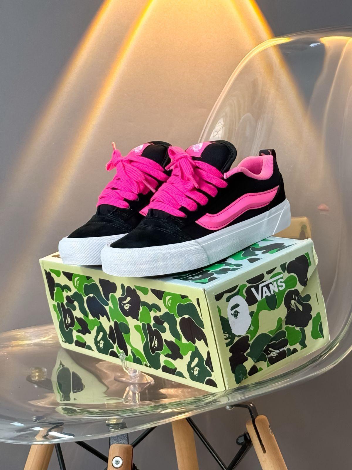 VANS KNU DAMA