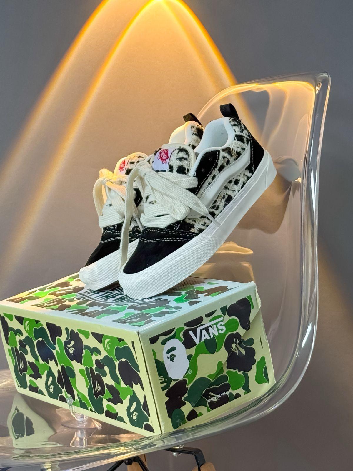 VANS KNU DAMA