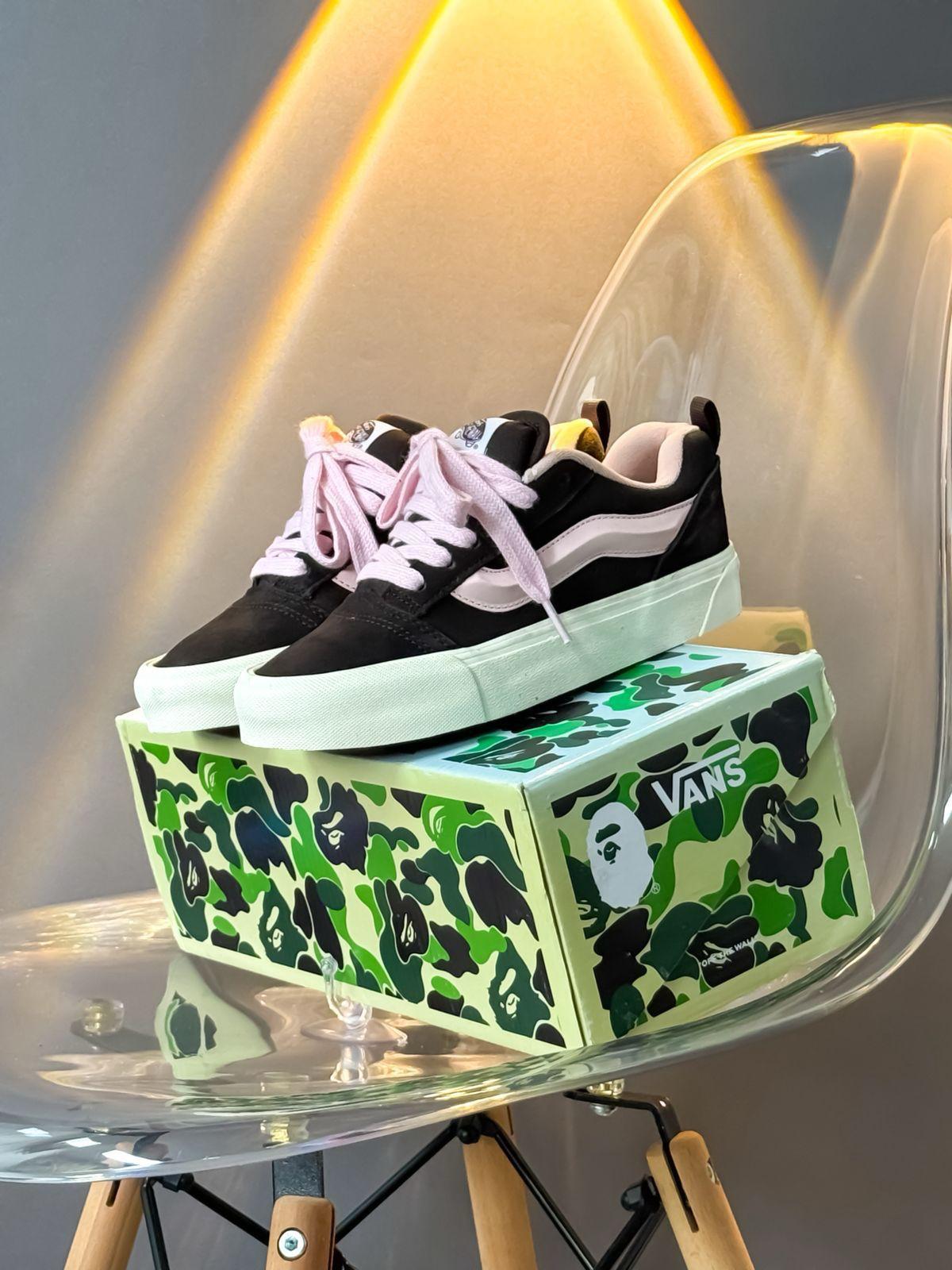 VANS KNU DAMA
