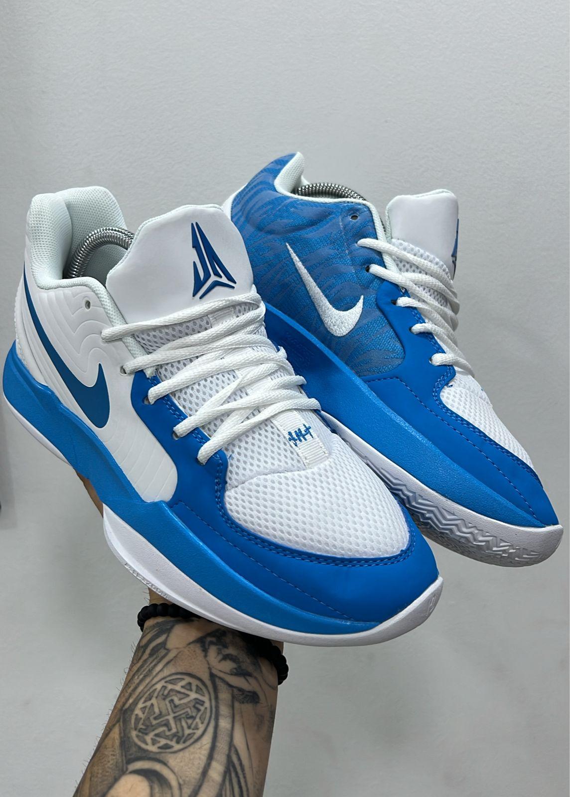 NIKE J.A MORAN CABALLERO